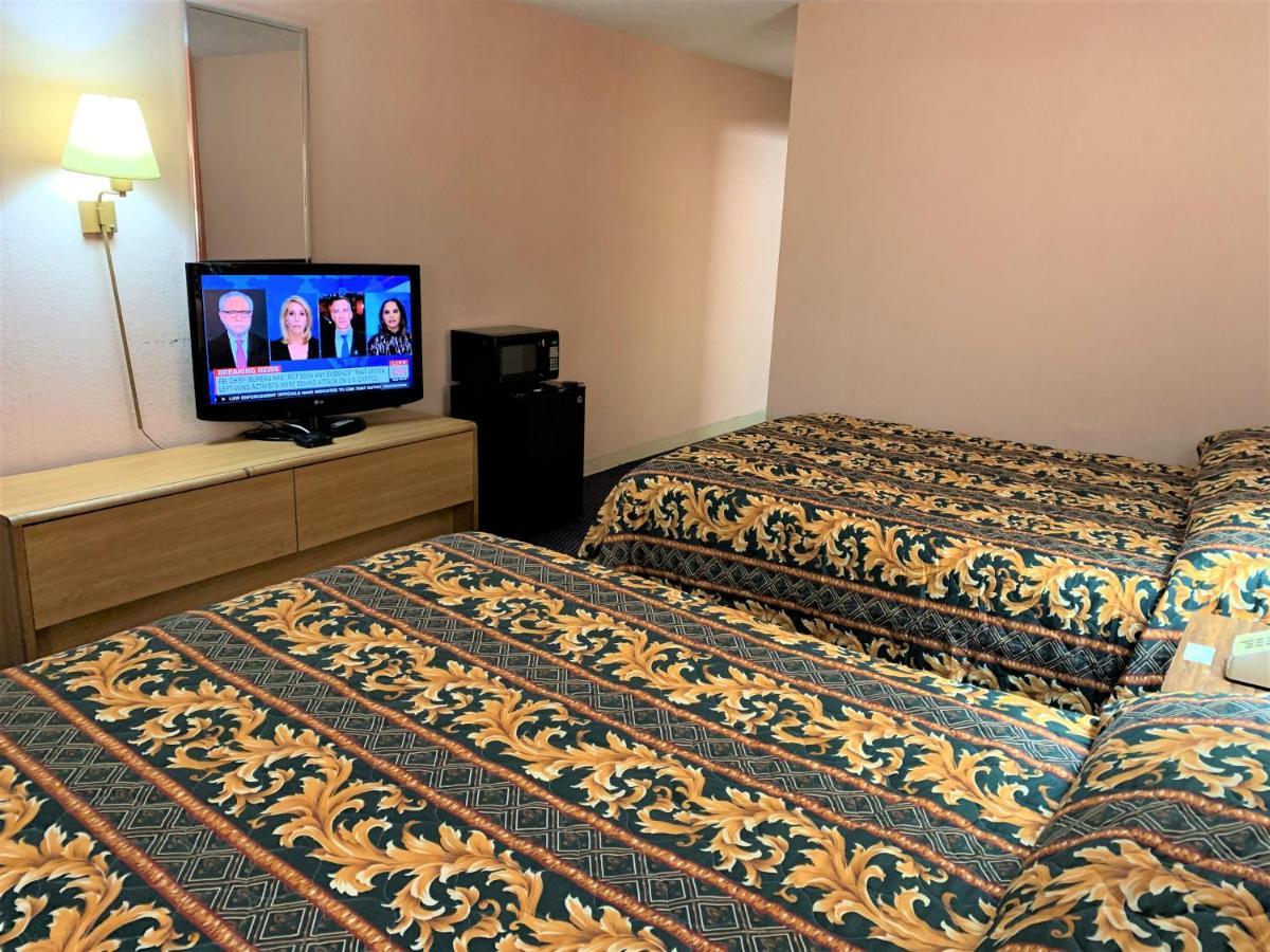 Red Carpet Inn & Suites Lima -Listing Partner Exteriér fotografie