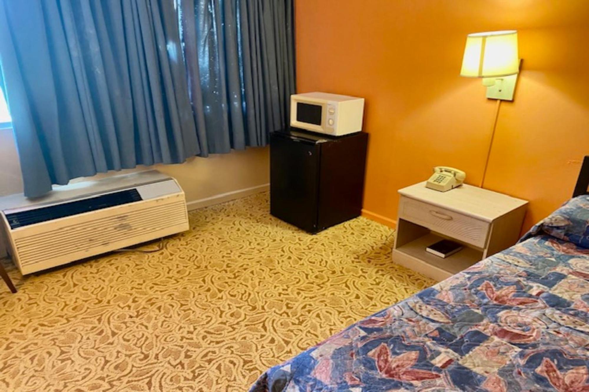 Red Carpet Inn & Suites Lima -Listing Partner Exteriér fotografie