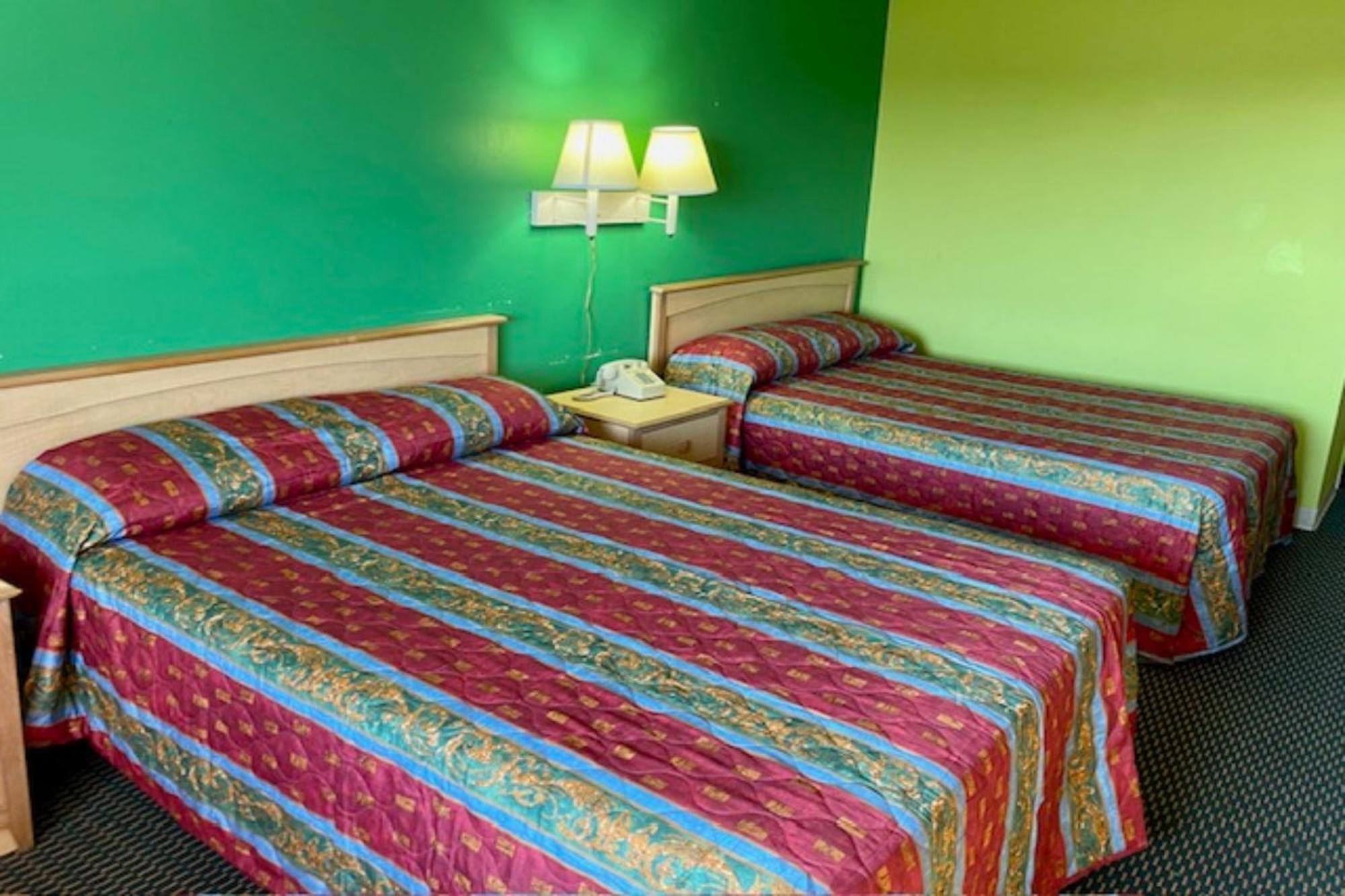 Red Carpet Inn & Suites Lima -Listing Partner Exteriér fotografie